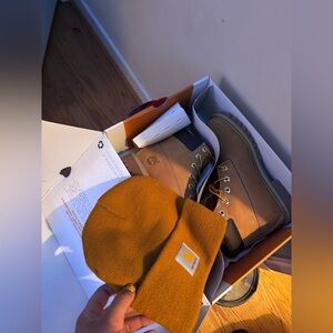 Carhartt Beanie(BOOTS NOT FOR SALE Advertisement
ONLY)